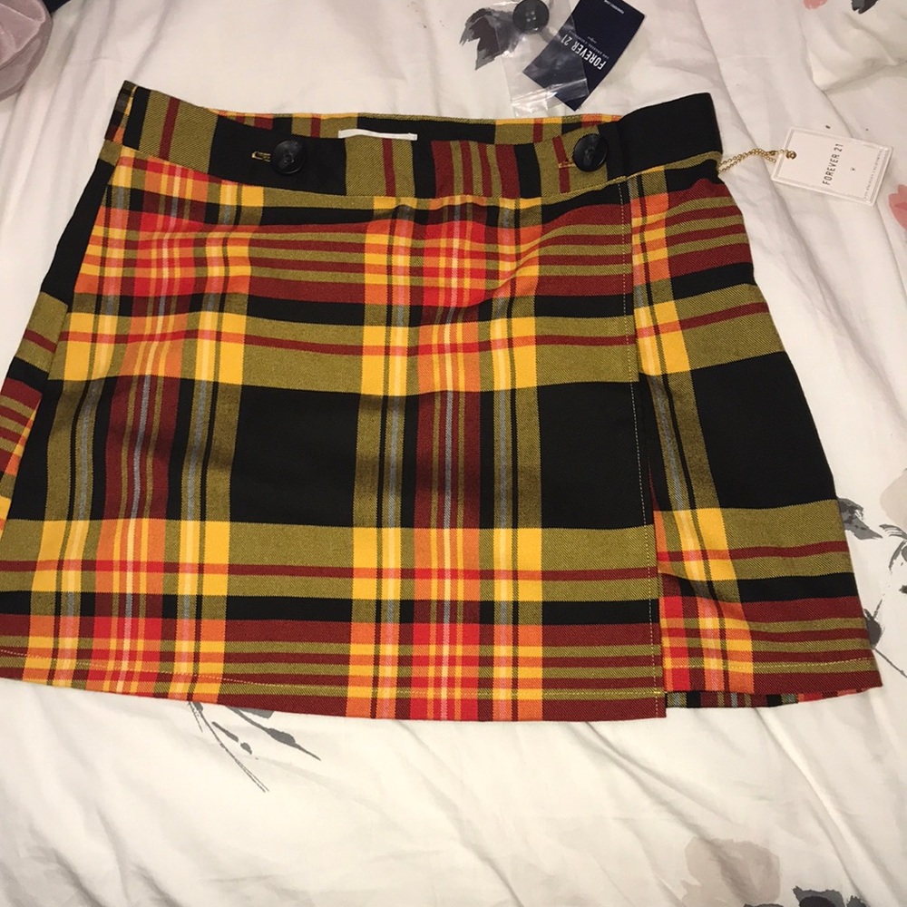 PLAID SKIRT